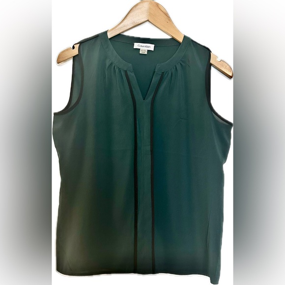 Calvin Klein Tops - Calvin Klein Women's Sleeveless Blouse